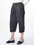 Curved Front Pant by Moyuru