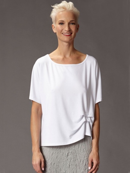 Two Tuck Tee by Babette