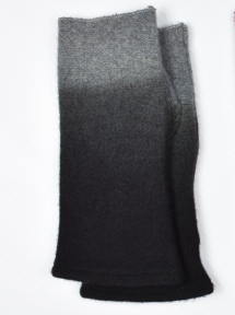 Gayle Grey Gloves by Dupatta Designs