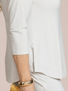 3/4 Slv Soft V-Neck Top by Sympli