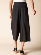 Aria Capri Pant by Habitat