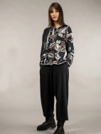 Autumn Sweatshirt by Grizas