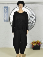 Crinkle V by Ozai N Ku