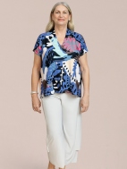 Deep V Top Print Short Slv by Sympli