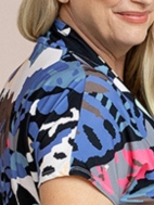 Deep V Top Print Short Slv by Sympli