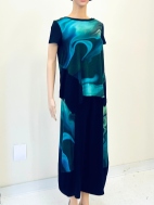 Go Go Reversible Tee by Ozai N Ku