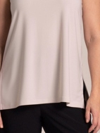 Go To Tank Relax by Sympli