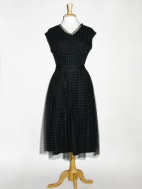 Jalousie Dress by Lunn