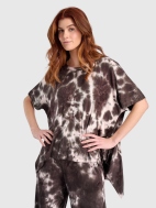 Latte Flounce Tee by Alembika