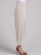 Narrow Lantern Pant by Sympli