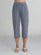 Raw Edge Crop by Cut Loose