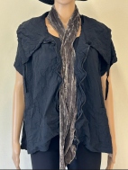 Ronda Vest by Chalet et ceci