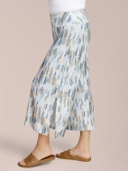 Side Slit Capri by Sympli