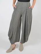 Stacy Ankle Pants by Sun Kim