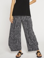 Striped Lantern Pant by Sympli