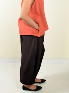 Tucked Hem Pant by Gerties