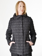 Ultraquilts Convertible Jacket to Vest by Mycra Pac