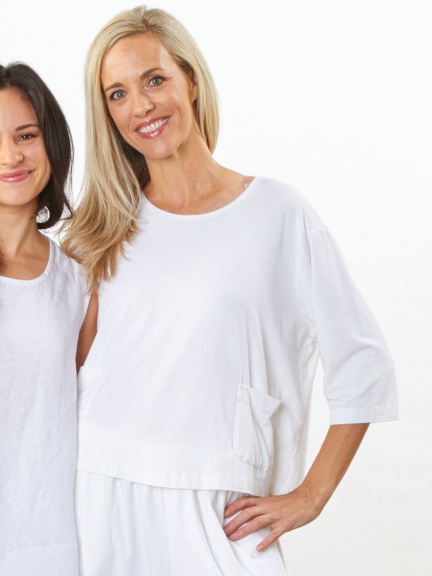 3/4 Sleeve Boxy Shirt w Pockets by PacifiCotton