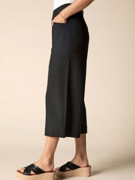 Aria Capri Pant by Habitat