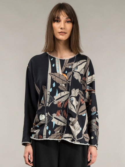 Autumn Sweatshirt by Grizas