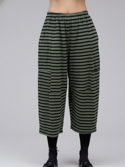 Balloon Crop Pant by Cut Loose