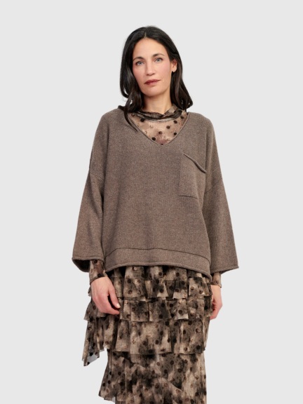 Basis Pullover Sweater by Alembika