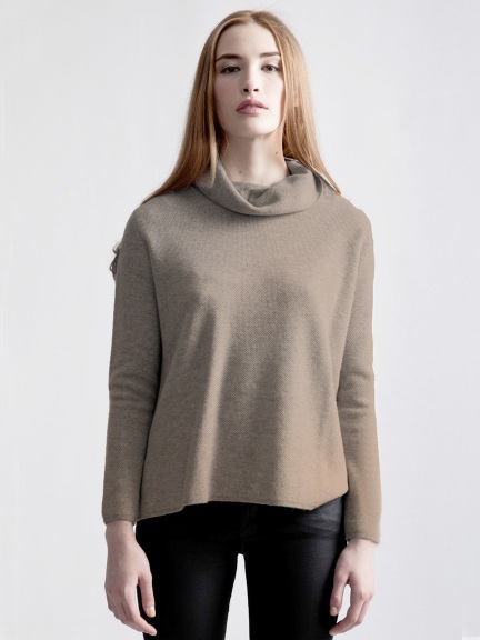 Honeycomb Cowlneck by Kokun at Hello Boutique