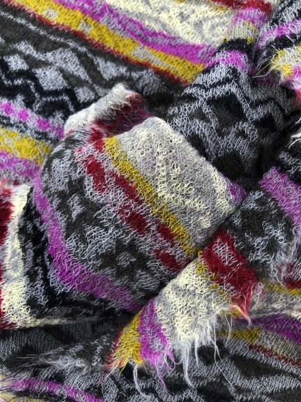 Chameleon Scarf by Butapana