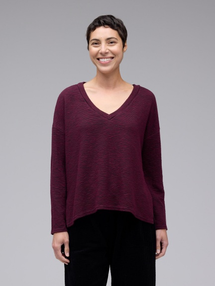 Deep V-Top by Cut Loose