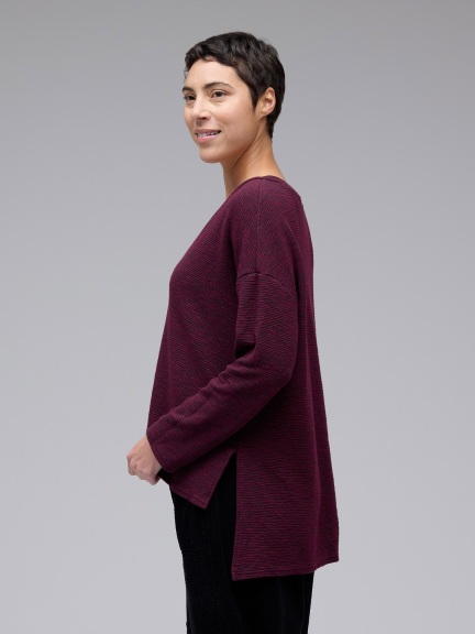 Deep V-Top by Cut Loose
