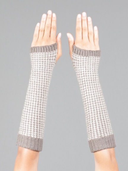 Gigi Glovette by Ilux