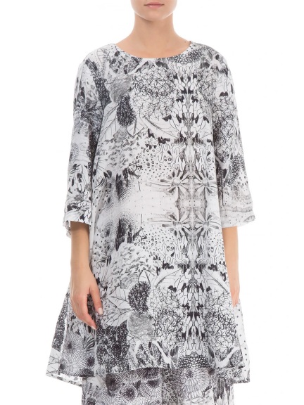 Graphic Flowers Tunic by Grizas