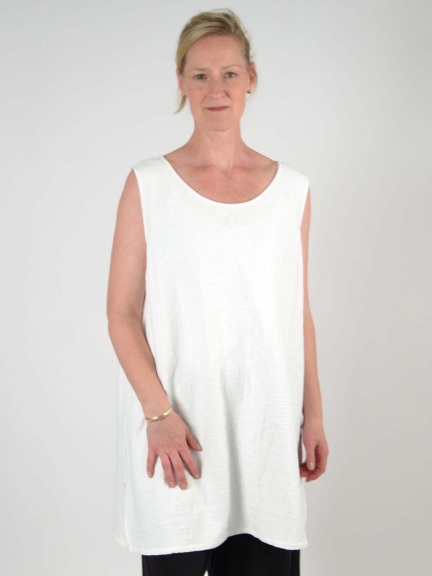 Grid Texture Sleeveless Tunic by Chalet et ceci