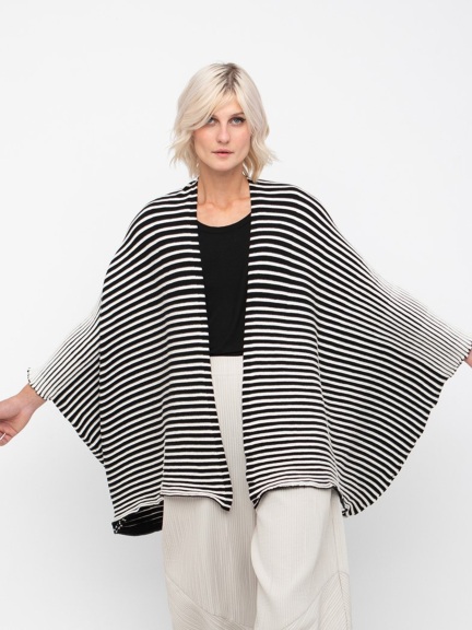 Knitted Cardigan by Ozai N Ku