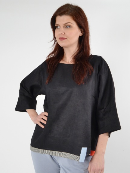 Linen Top with Trim by Alembika