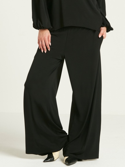 Matte Jersey Wide Leg Pant by Planet