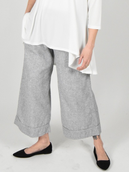 Pleated Crop Pant by Cut Loose