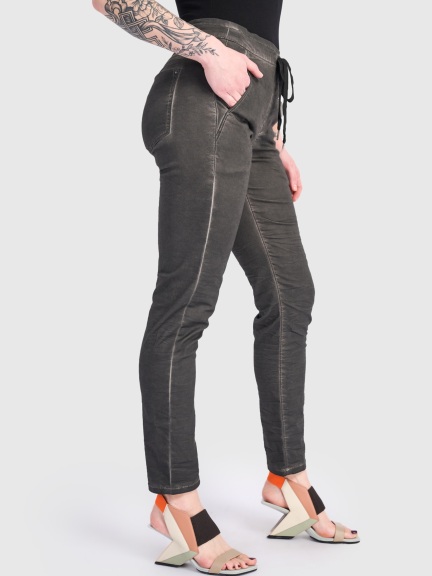 Slim Pant by Alembika