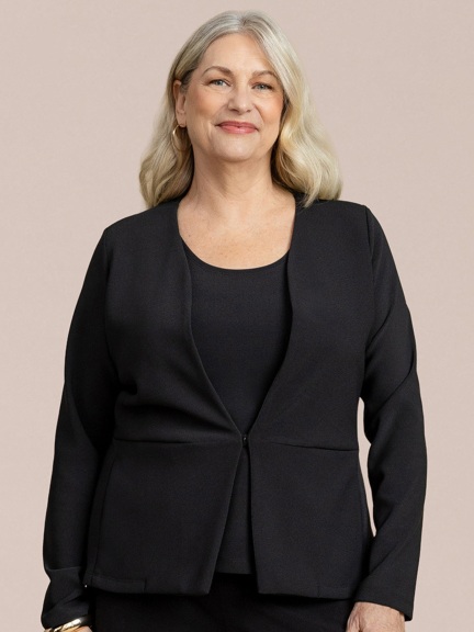 Soffio Crepe All Day Cardi by Sympli