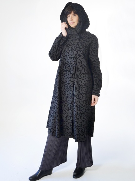 Tea Length Scroll Donatella by Mycra Pac