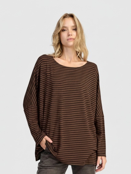 Urban Root Tee by Alembika