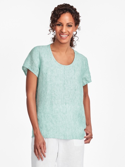 Weightless Tee by Flax at Hello Boutique