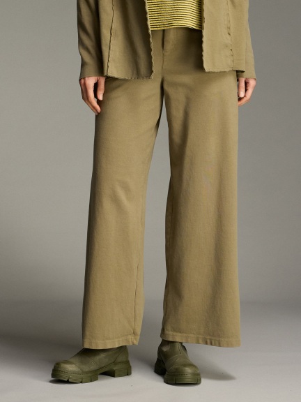 Wide Leg Zip Pant by Cut Loose