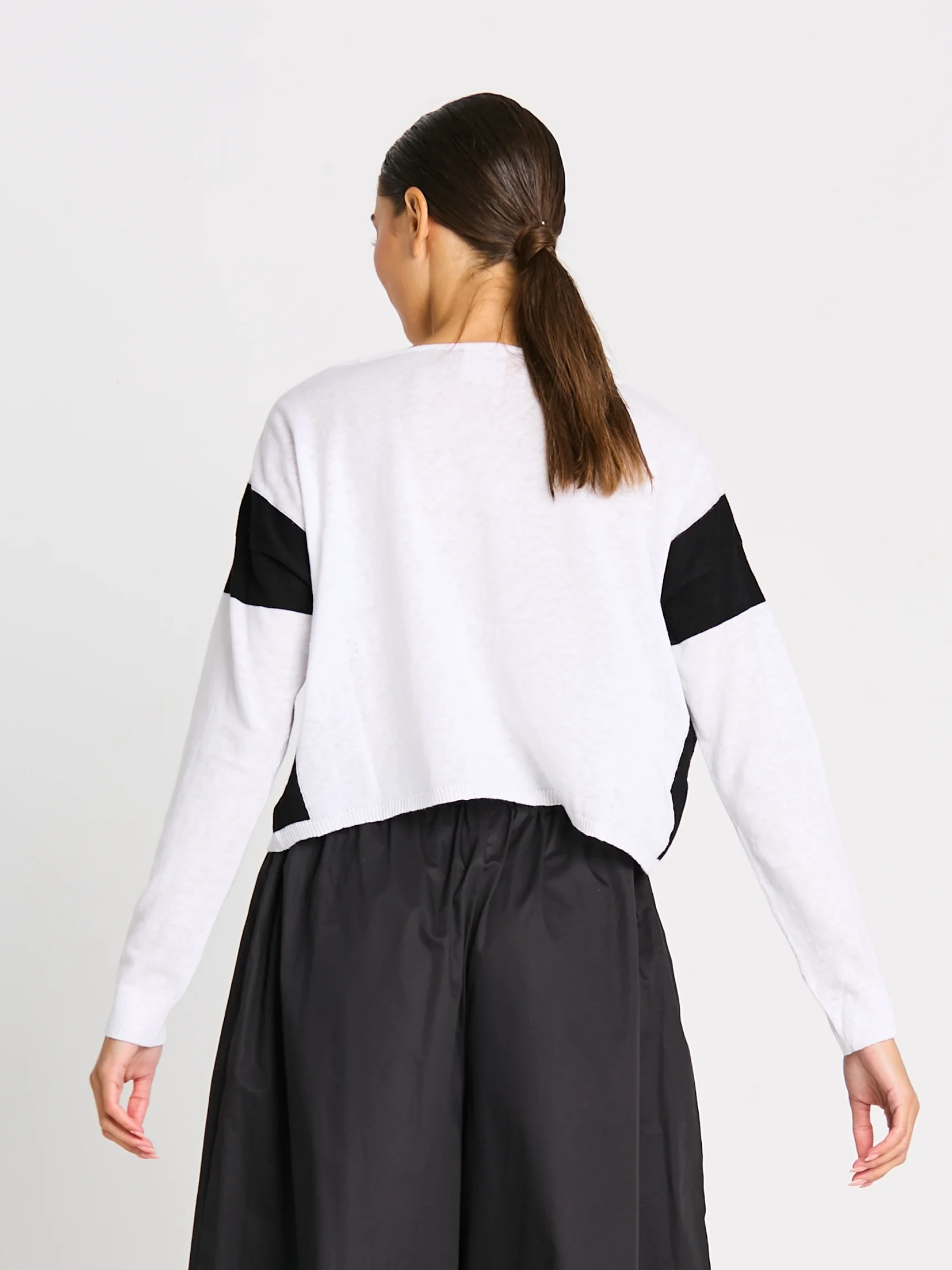 2 Tone Linen Knit in White/Black