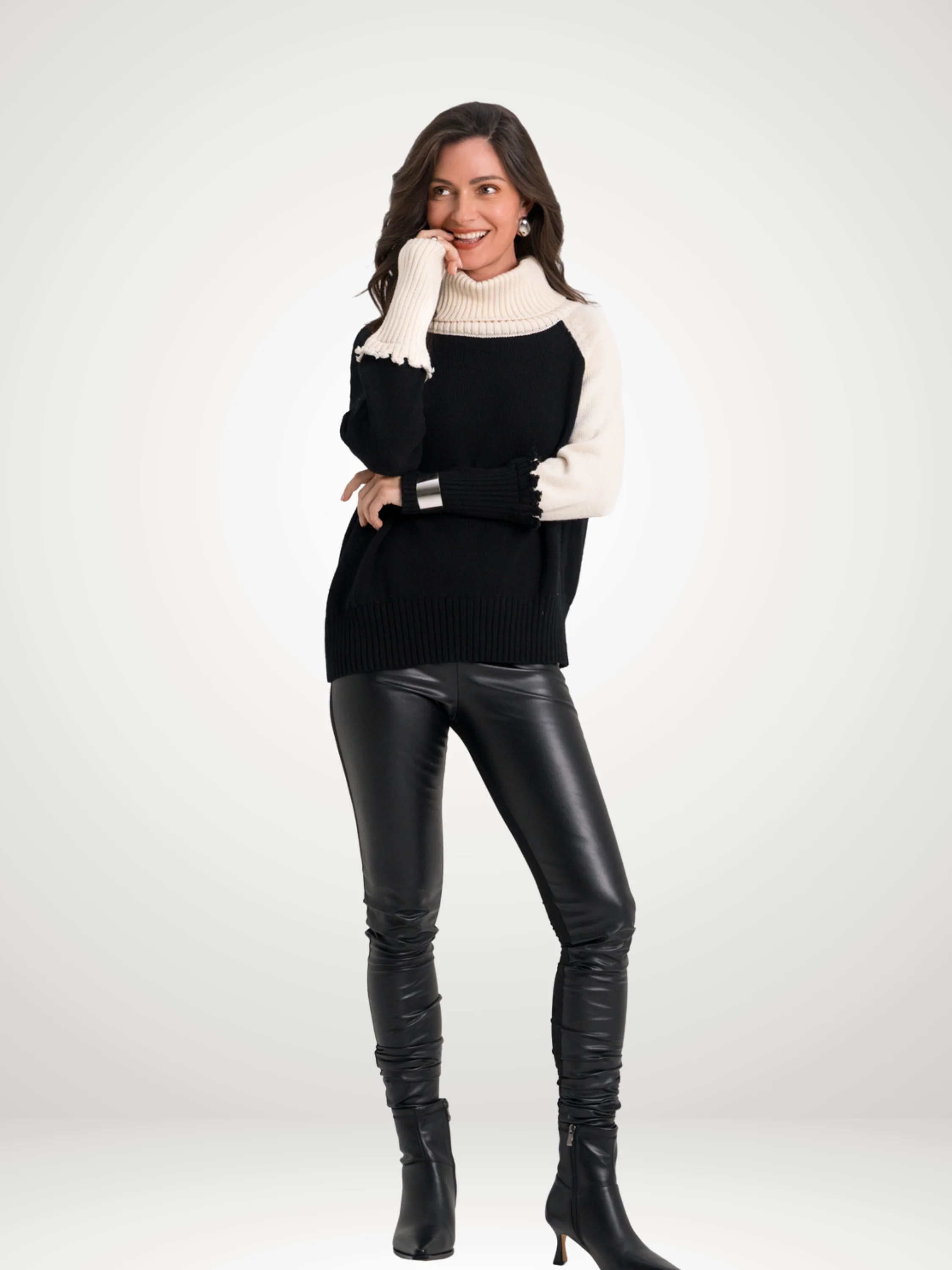 2 Tone Turtle Neck in Black/Stone