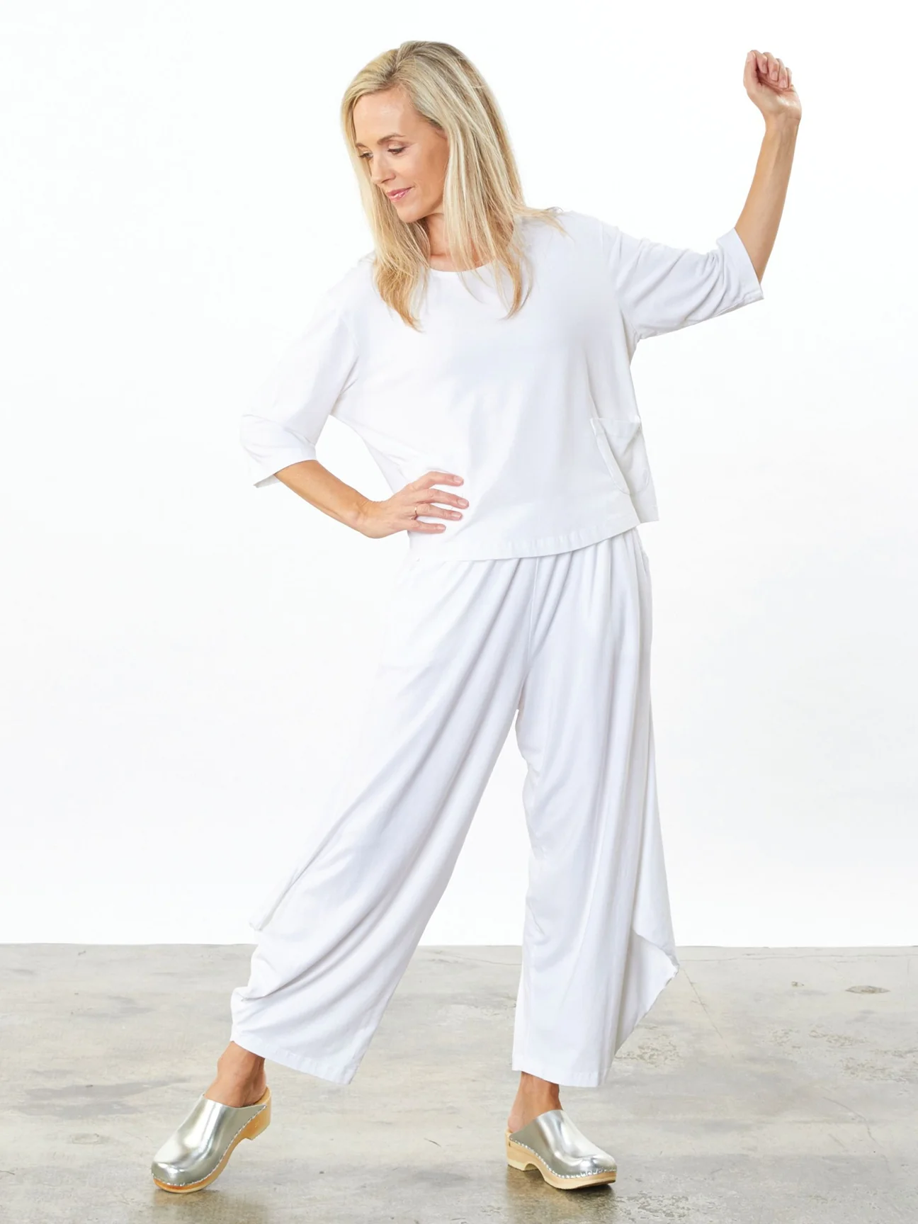 3/4 Sleeve Boxy Shirt w Pockets in White
