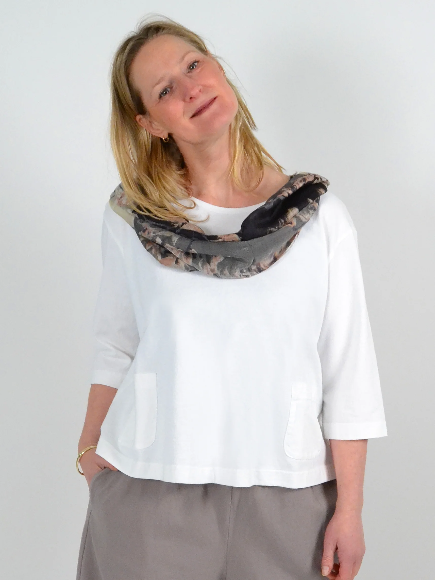 3/4 Sleeve Boxy Shirt w Pockets in White