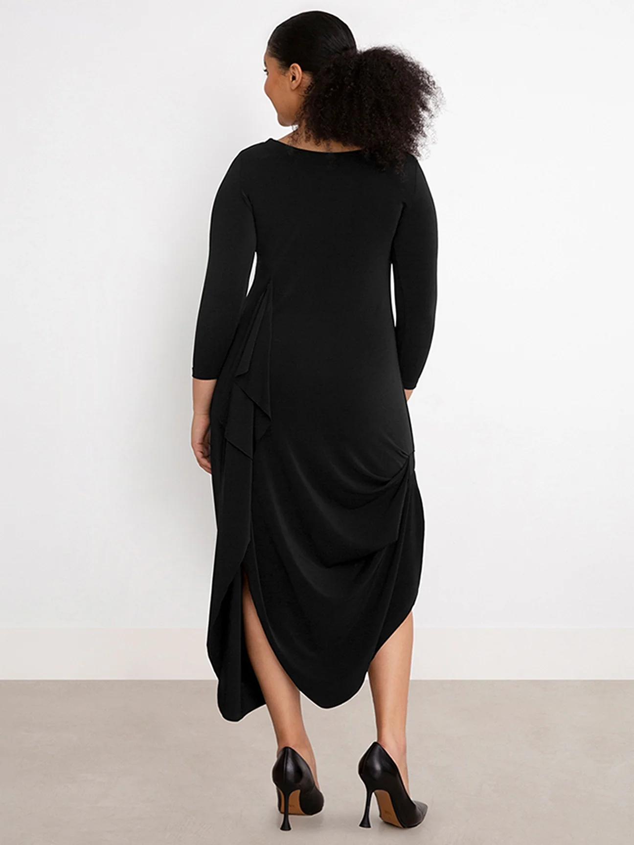 3/4 Sleeve Drama Dress in Black
