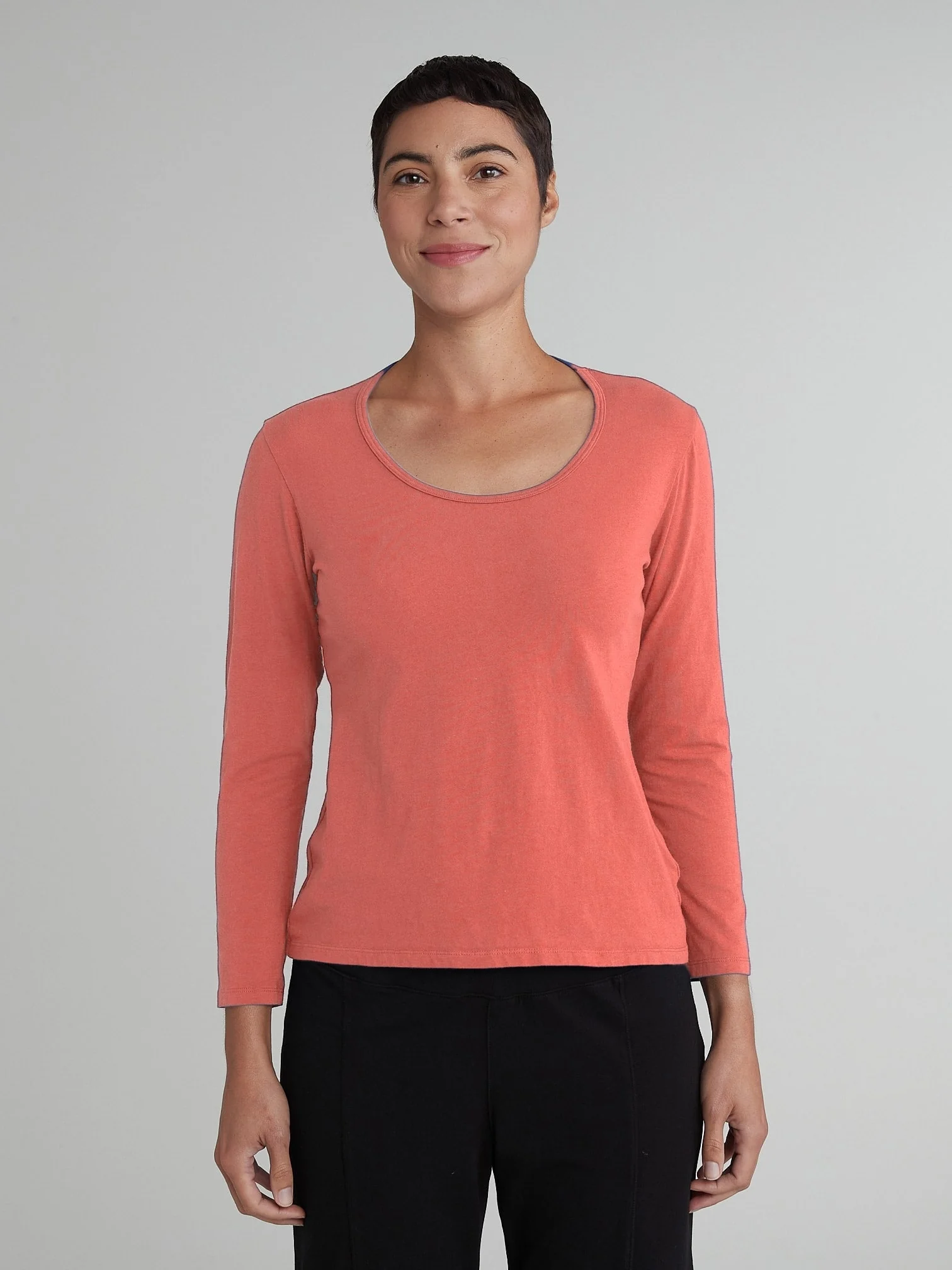 3/4 Sleeve Scoop in Salmon