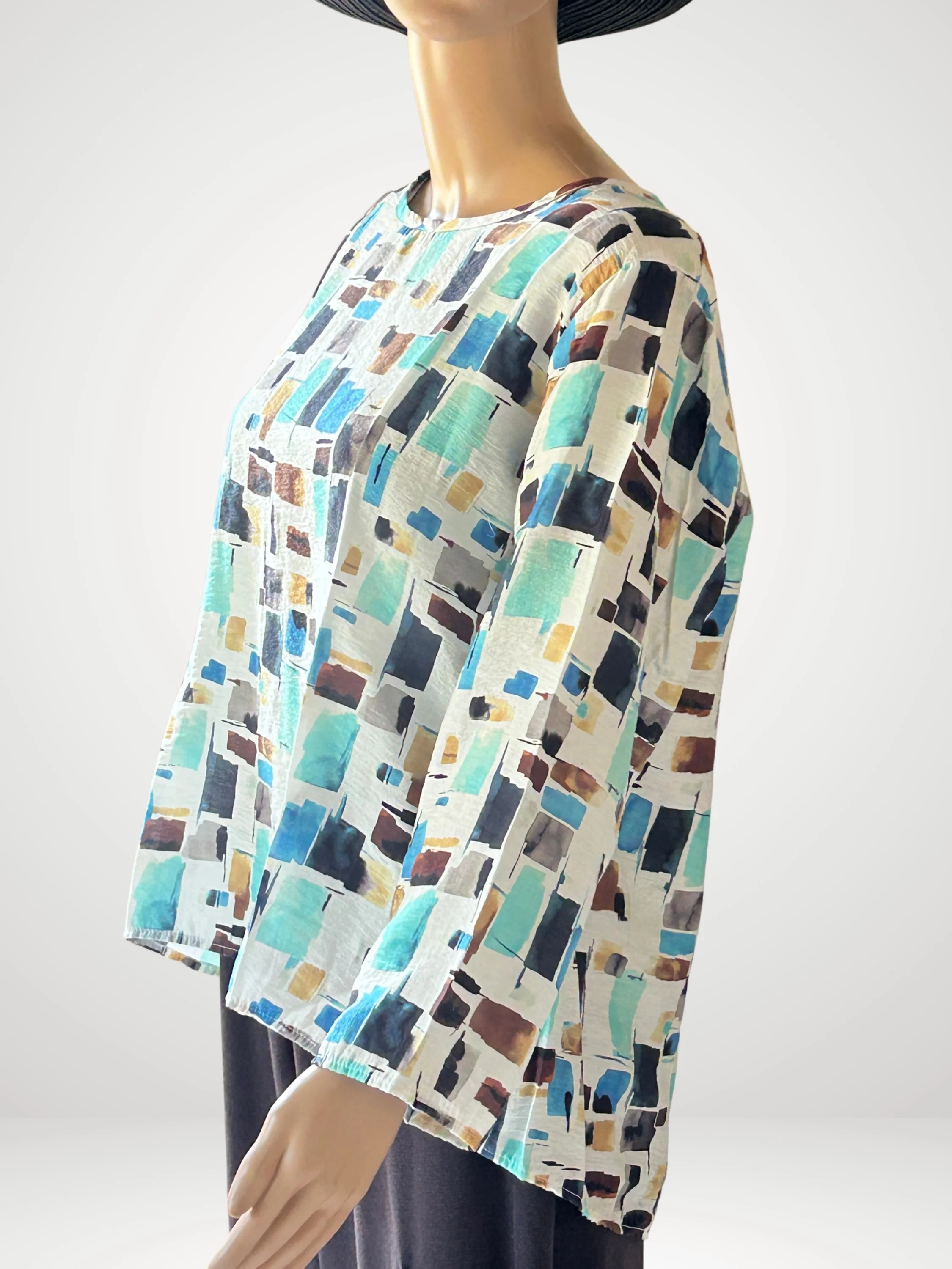 3/4 Split Back in Laundered